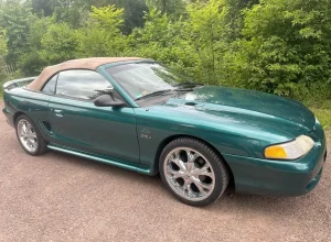 Senetle Ford Mustang 120 Ay Taksitle