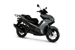 Elden taksitle satın alınabilen retro tasarımlı Kuba Arome 125 Pro scooter