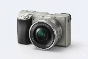Sony A6400 aynasız profesyonel fotoğraf makinesi ve 16-50mm power zoom lens kiti.